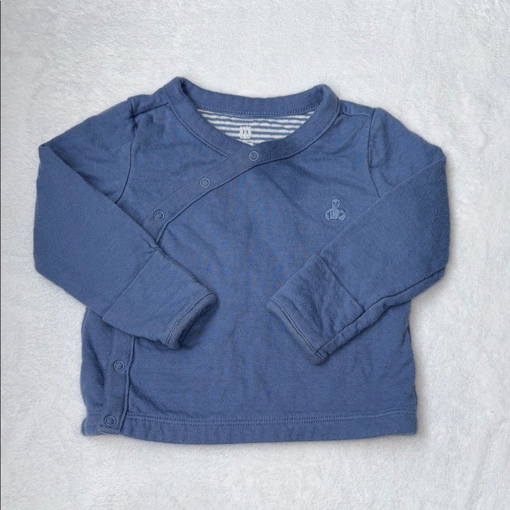 (3 for $10) baby gap Blue button Shirt